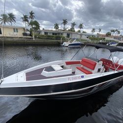 32 Ft Fountain Fully Redone For Sale 