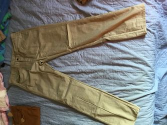 LEVI JEANS