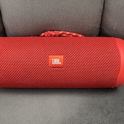 JBL FLIP 5 Portable Bluetooth Wireless Speaker