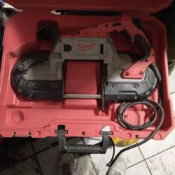 Milwaukee  Band Saw