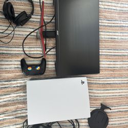 PS5 Disc Edition and Monitor