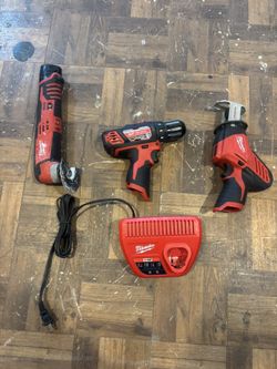 Milwaukee M12 12V Cordless Combo Kit – Professional Grade