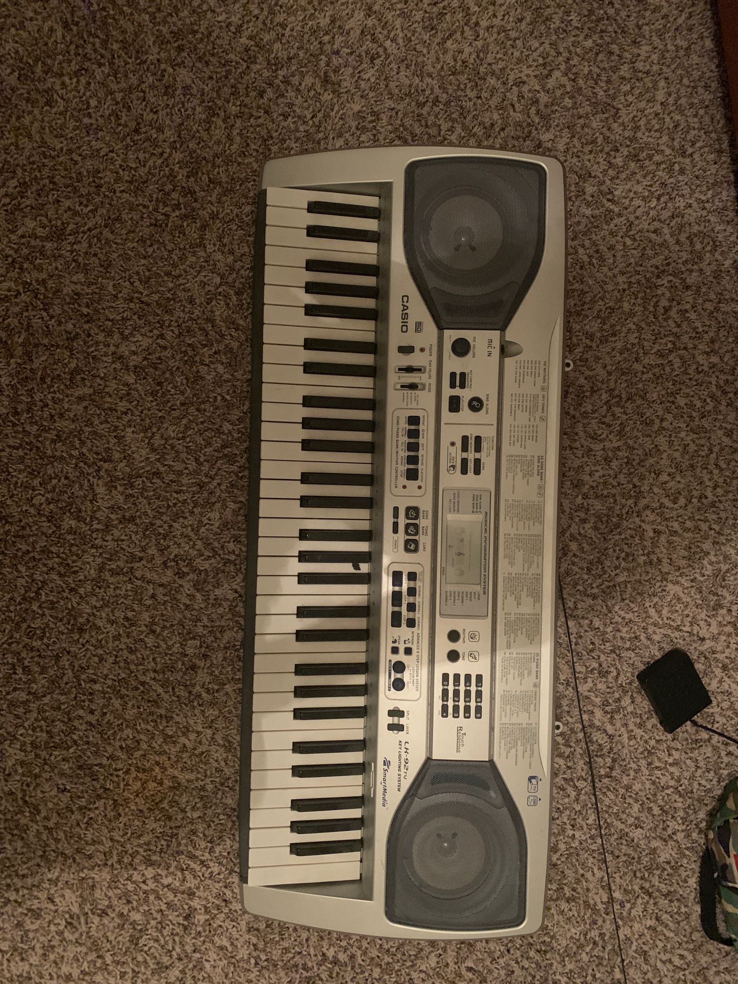 Casio LK Piano