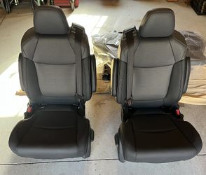 2021-2025 Toyota 2nd And 3rd Row Seats