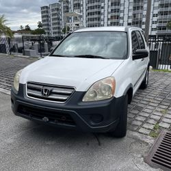 2005 Honda CRV  Clean Title On Sale $4800