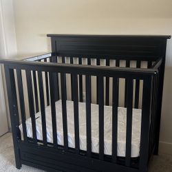 Baby Crib 