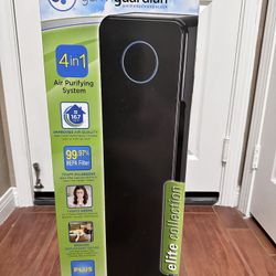 HEPA AIR PURIFIER / BRAND NEW 