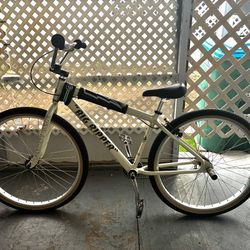 Limited edition 2021 pearl white CG big ripper