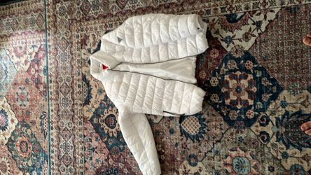 Guess puffer white jacket size large