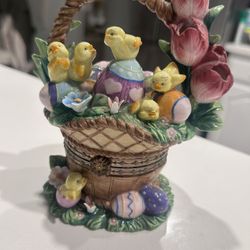 Vintage Easter Chick Basket Trinket Box Tulip Ceramic Spring Decor