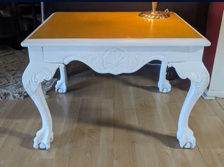 Vintage Solid Wood Claw Foot Table