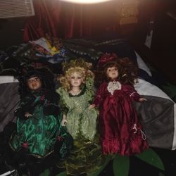 Antique Dolls