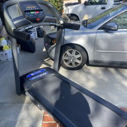 Horizon Fitness T101 Treadmill