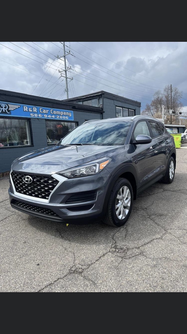 2021 GRAY HYUNDAI TUSCON LIMITED ᒪOᗯ ᗰIᒪEᔕ Gᗩᔕ ᔕᗩᐯEᖇ S͎U͎V͎ GREAT CONDITION