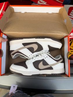 Summit brown dunks size 9.5