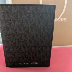 Brand New Brown And Tan Portfolio Wallet