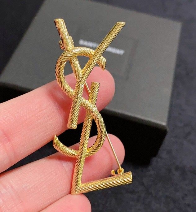 Yves Saint Laurent
brooch