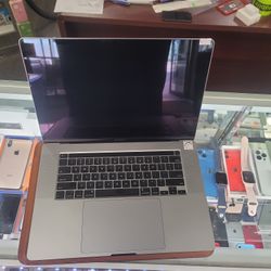 Macbook Pro New On Sale 16in Big Boy With Warranty 💪