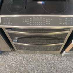 GE 30" Smart Slide-In Electric Double Oven