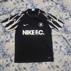Nike F.G