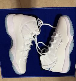 Air Jordan 11 Retro Sneakers
