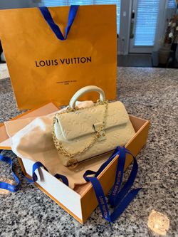 Louis Vuitton Cream Monogram Empreinte Chain Bag