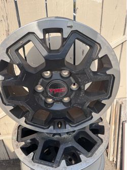 Brand new trd rims