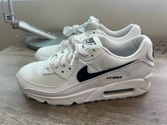 Nike AirMax size 7 women’s $40