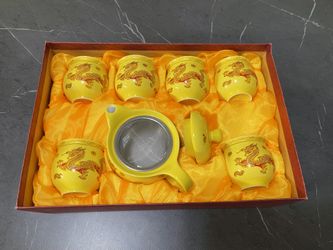 Chinese Dragon Teapot And Cup Set NEW