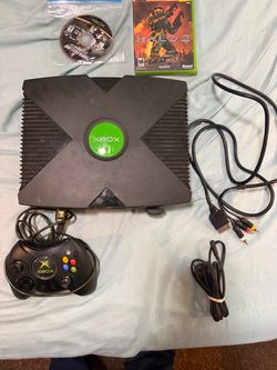 Xbox one all cords and games with remote