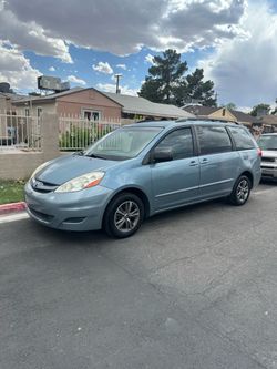 2008 Toyota Sienna