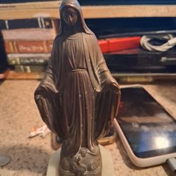 Statue Of The Immaculate Mother Of Conception 