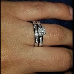 14k White Gold Diamond 💍 Ring $900