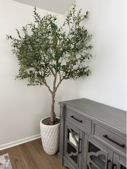 artificial olive tree