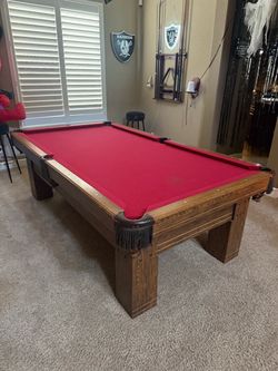Pool table