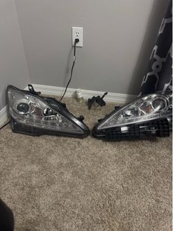 Lexus is 250   Head lights