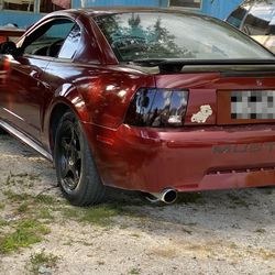 2004 Ford Mustang