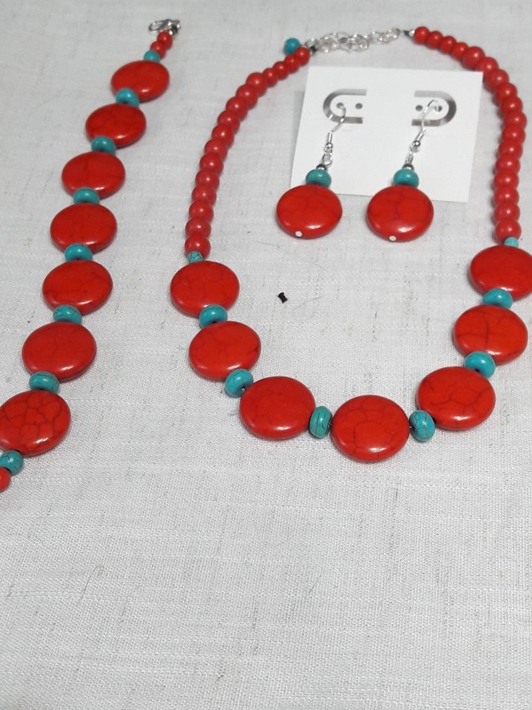 Coral Gemstone and Turquoise (Set Bracelet Earrings and Necklace)