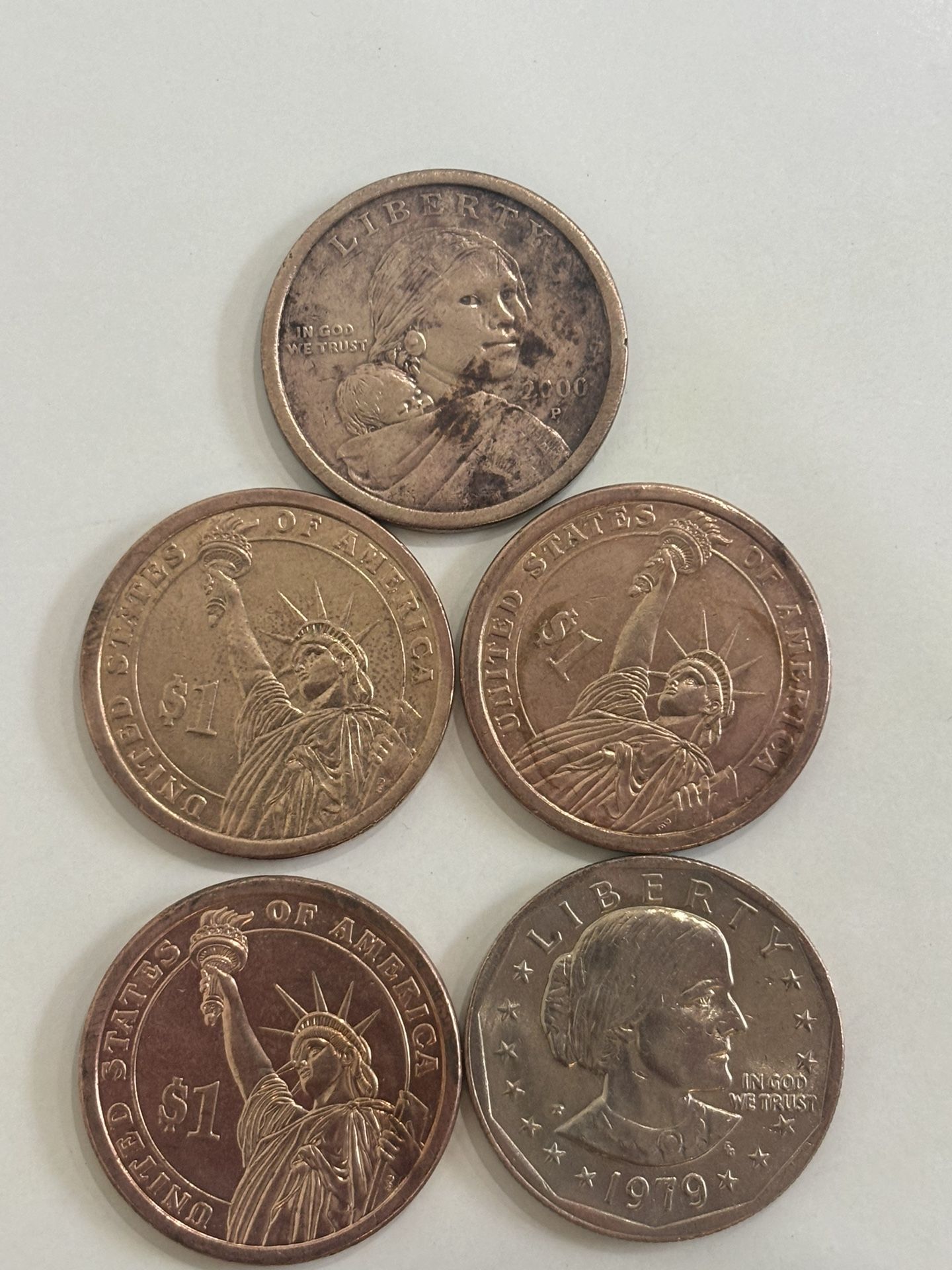 Monedas de un dólar $10 cada una