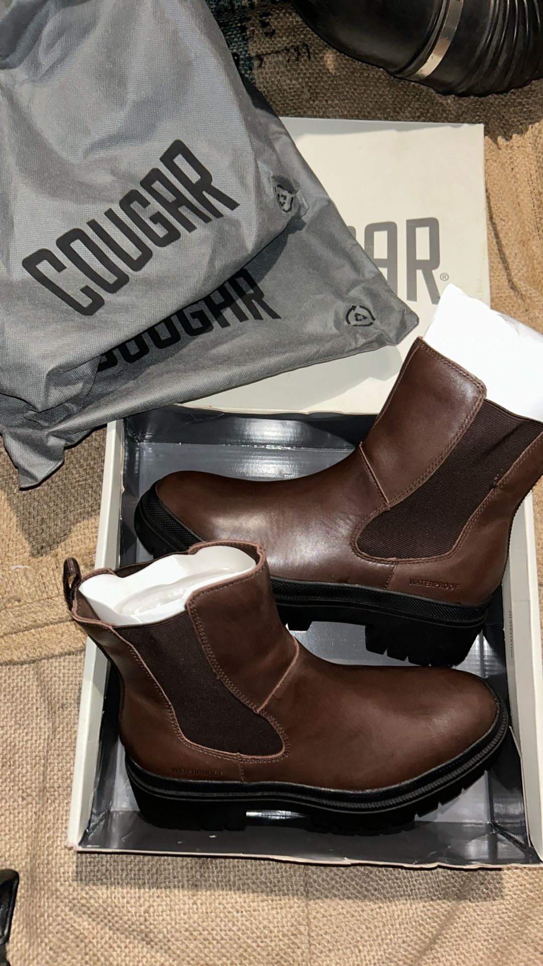Cougars Boots*Never Worn*