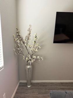 Vase decoration