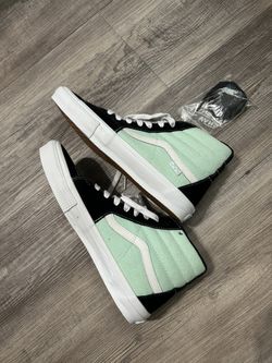 Men’s 11.5 Skateboarding Vans