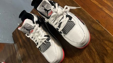 Jordan 4’s