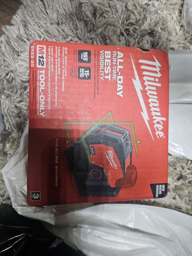 Milwaukee M12 Laser