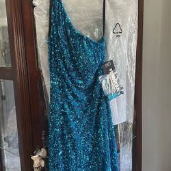 Beautiful formal dress