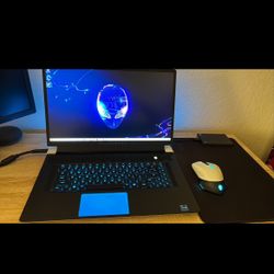 Alienware X17 R1 Laptop