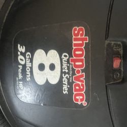Used Vac With 5 Attachments 
