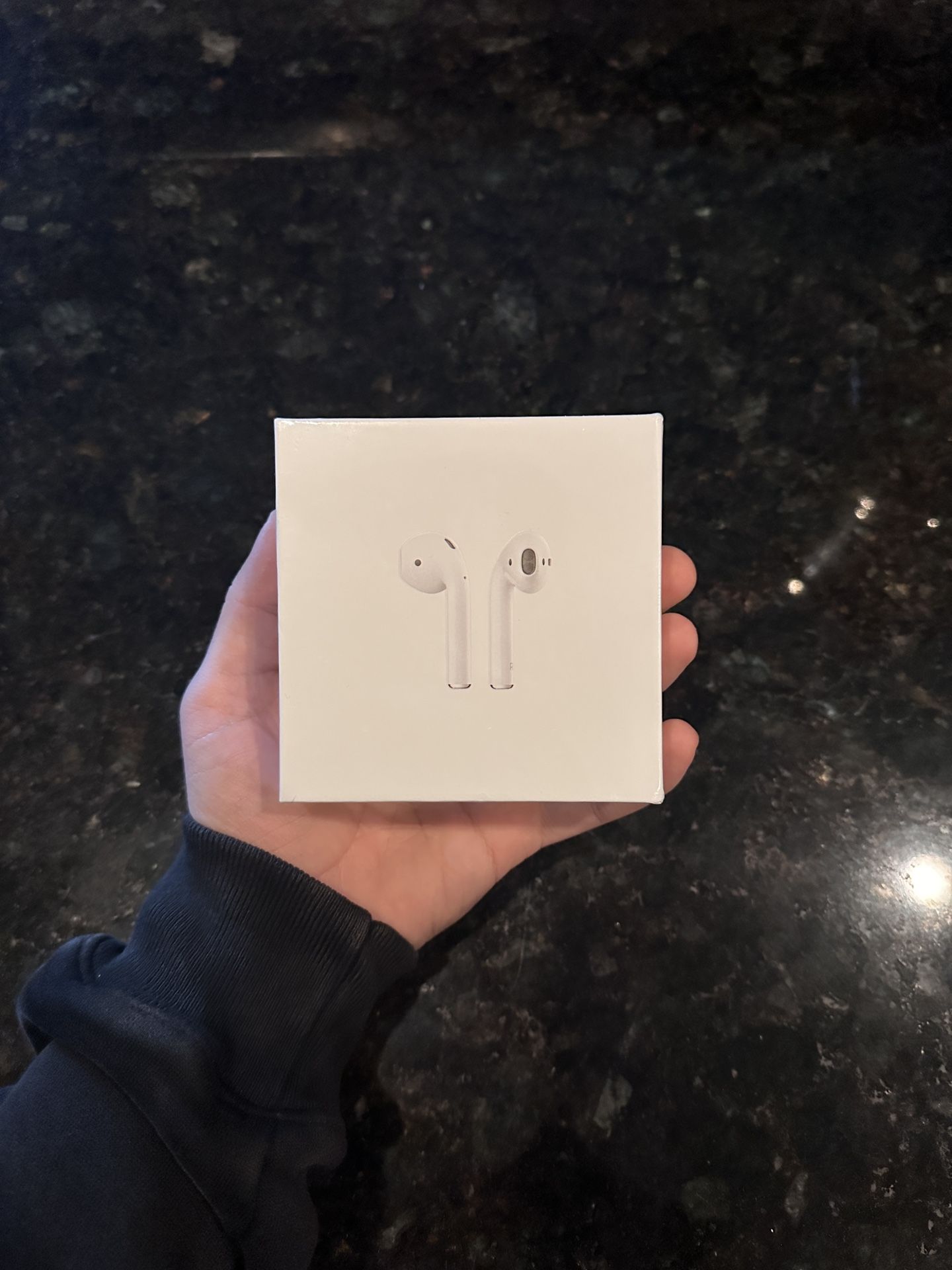 AirPods Gen 2