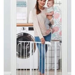Regalo Safety 29-38.5" Baby Gate for Doorways & Bottom of Stairs, Pressure Mounted Pet Gate