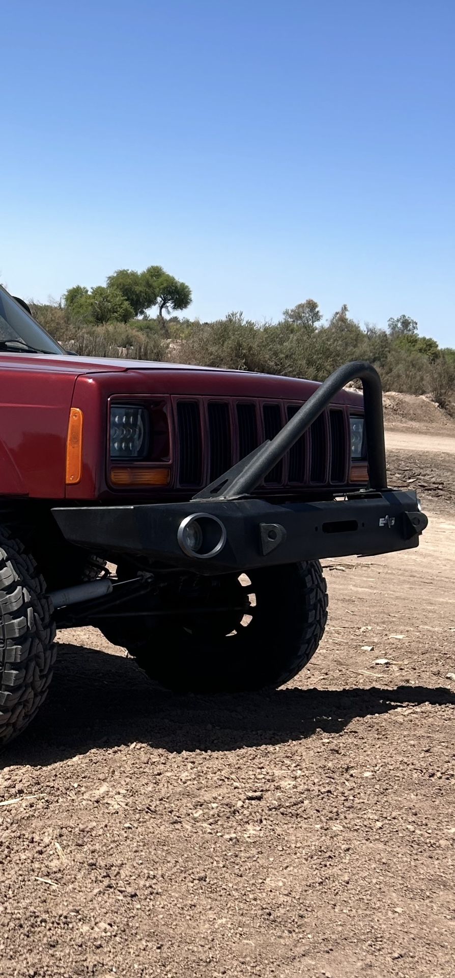 Jeep XJ Front Bumper EAG